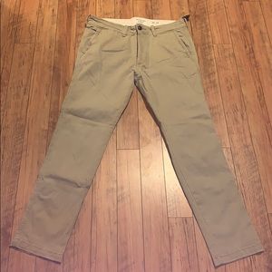 Men’s Abercrombie & Fitch Khaki